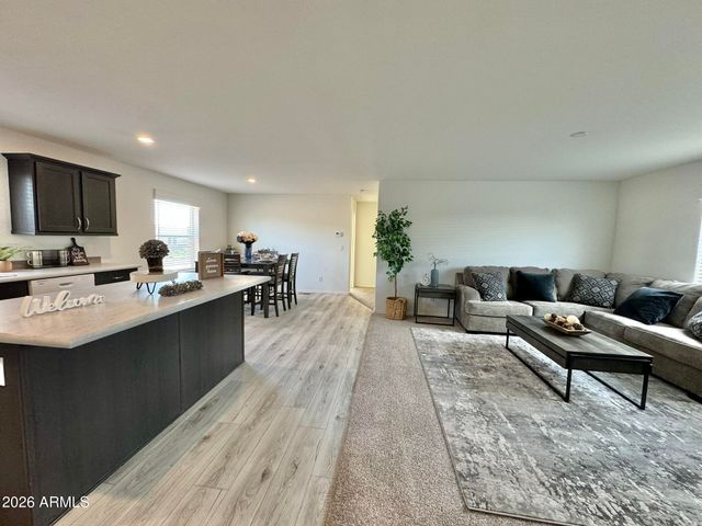 22428 W CHERI ANN Lane, Wittmann, AZ 85361