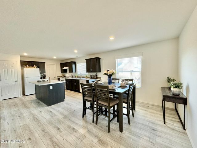 22428 W CHERI ANN Lane, Wittmann, AZ 85361