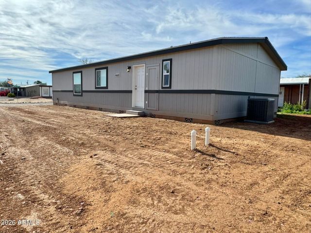 22428 W CHERI ANN Lane, Wittmann, AZ 85361