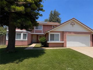1302 S Yucca Avenue, Bloomington, CA 92316