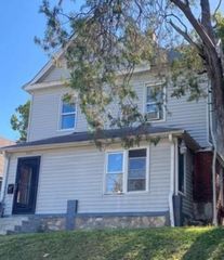 1133 Cleveland Avenue, Kansas City, KS 66104