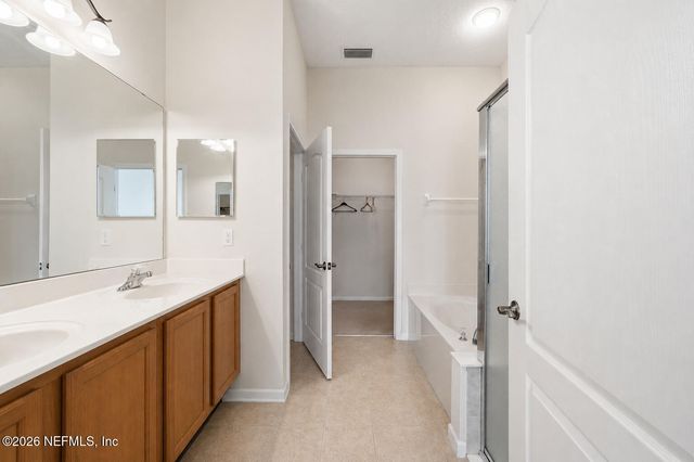 1880 COPPER STONE Drive E, Fleming Island, FL 32003
