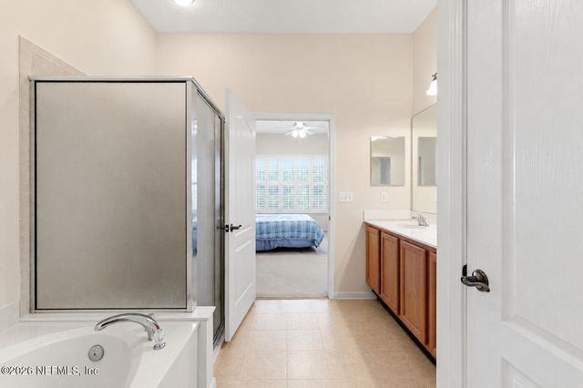 1880 COPPER STONE Drive E, Fleming Island, FL 32003