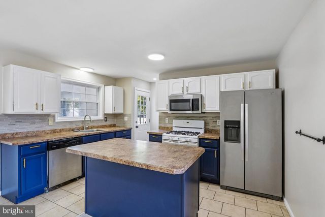 512 BRIAN AVE, Millville, NJ 08332