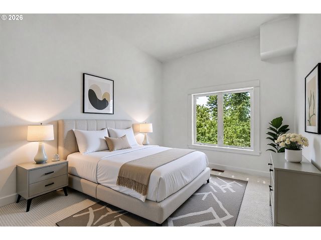 483 Nw SKYLINE CREST Rd, Portland, OR 97229