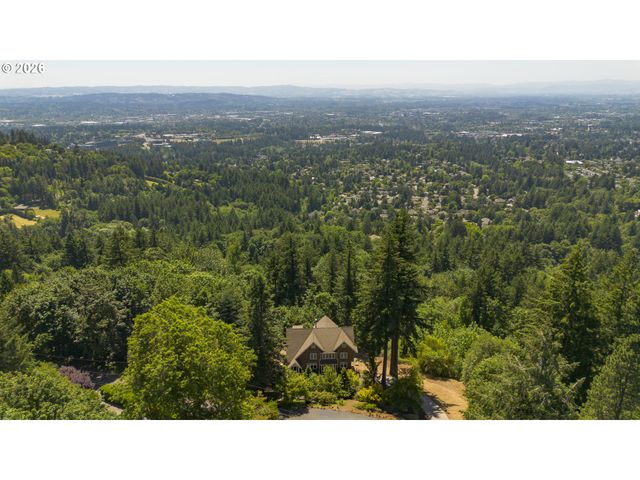 483 Nw SKYLINE CREST Rd, Portland, OR 97229