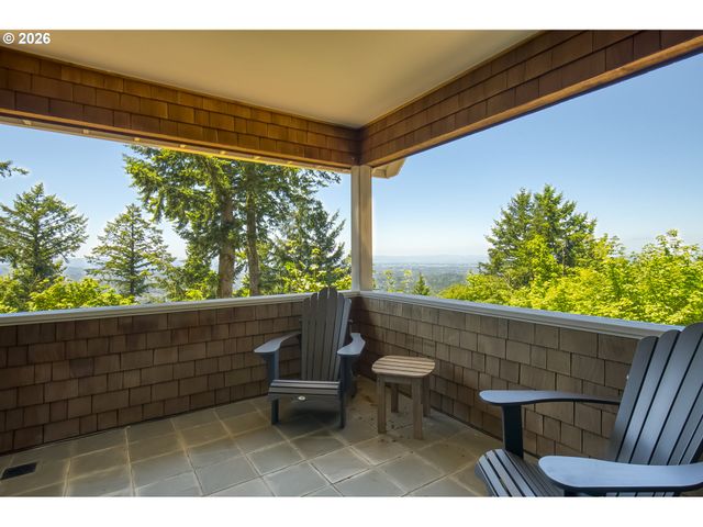483 Nw SKYLINE CREST Rd, Portland, OR 97229