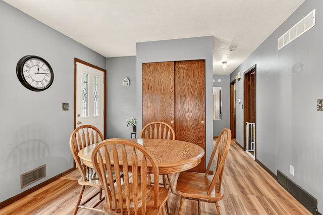 2412 25th Street NW, Rochester, MN 55901