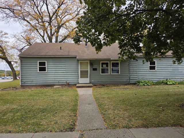 1804 Glen Avenue, Beloit, WI 53511