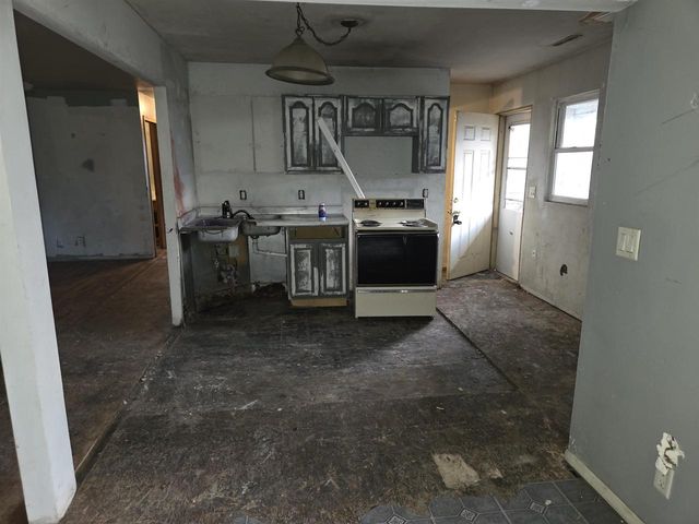 1804 Glen Avenue, Beloit, WI 53511