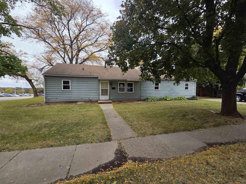 1804 Glen Avenue, Beloit, WI 53511