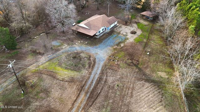 390 Victoria Road, Byhalia, MS 38611