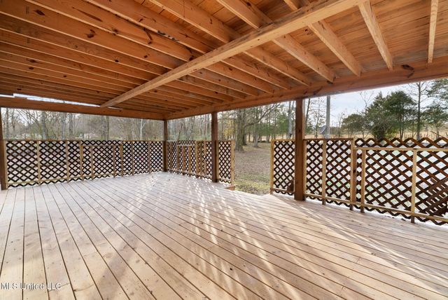 390 Victoria Road, Byhalia, MS 38611