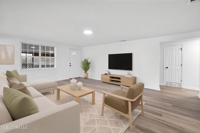 390 Victoria Road, Byhalia, MS 38611