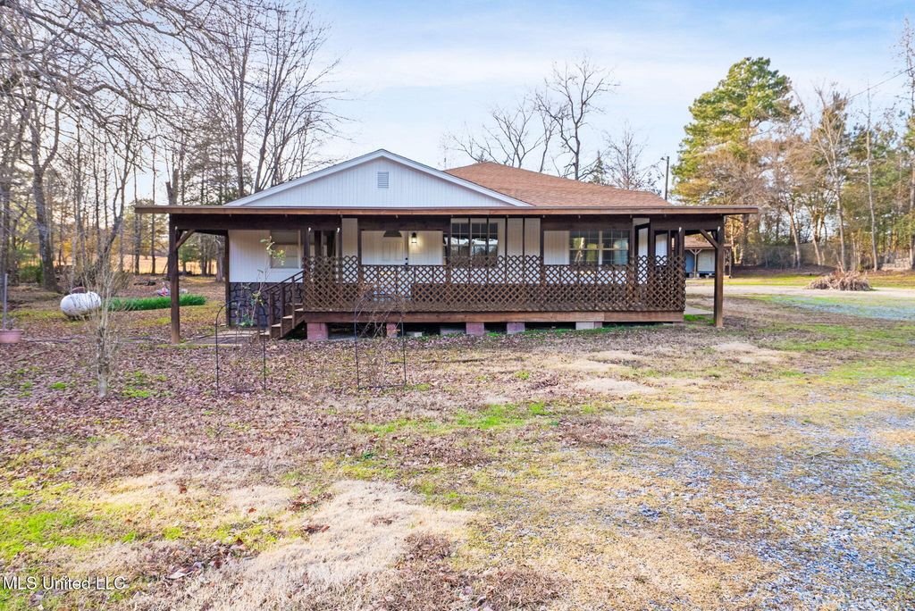 390 Victoria Road, Byhalia, MS 38611