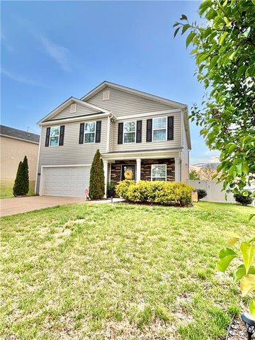 2370 Whisperwood Street, Rural Hall, NC 27045