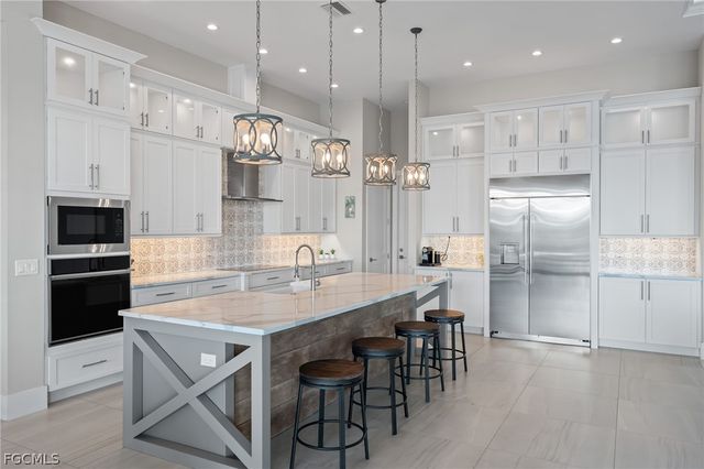 218 Bayshore DR, Cape Coral, FL 33904