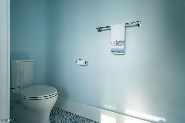 218 Bayshore DR, Cape Coral, FL 33904