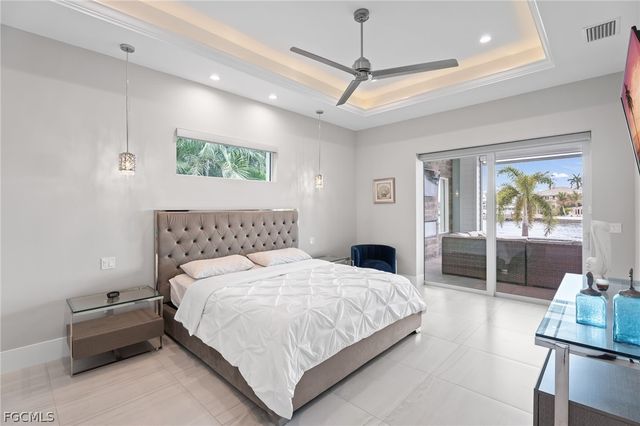 218 Bayshore DR, Cape Coral, FL 33904