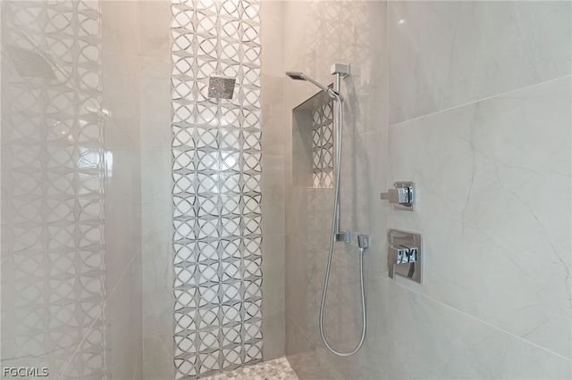 218 Bayshore DR, Cape Coral, FL 33904