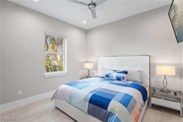 218 Bayshore DR, Cape Coral, FL 33904