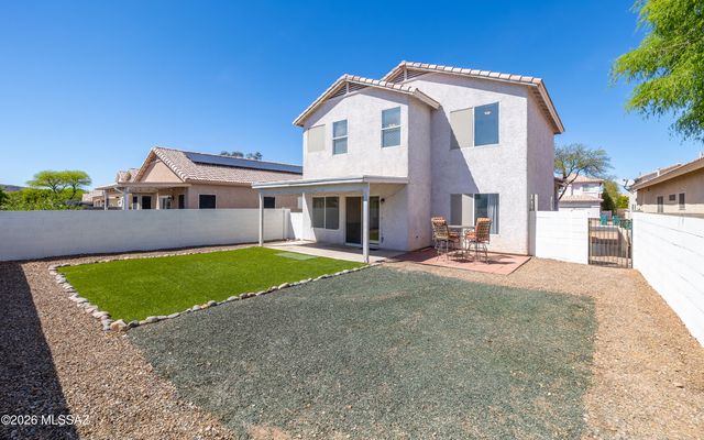 7271 W Mesquite River Drive, Tucson, AZ 85743