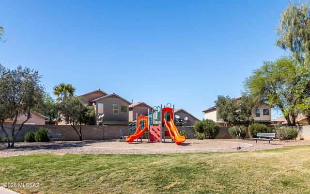 7271 W Mesquite River Drive, Tucson, AZ 85743
