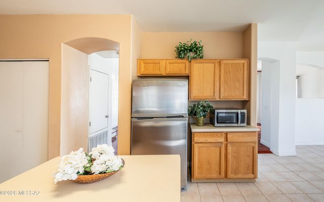 7271 W Mesquite River Drive, Tucson, AZ 85743