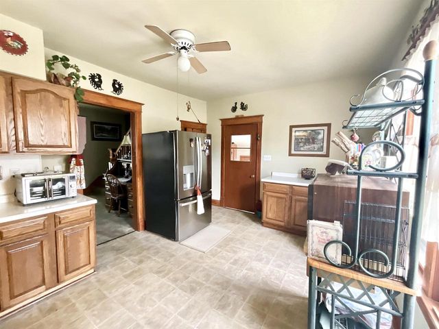 154 W ARNDT STREET, Fond Du Lac, WI 54935