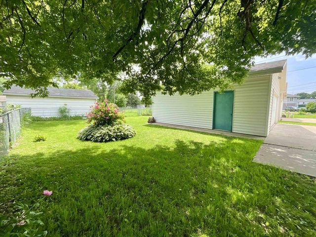 154 W ARNDT STREET, Fond Du Lac, WI 54935