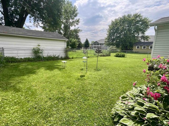 154 W ARNDT STREET, Fond Du Lac, WI 54935