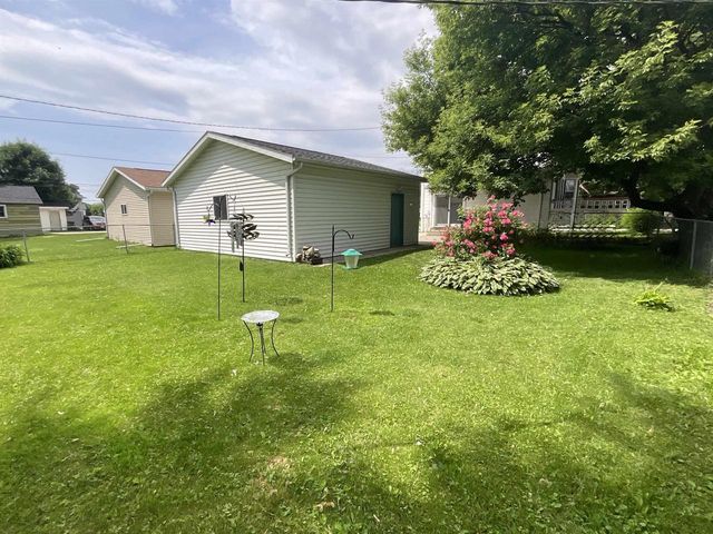 154 W ARNDT STREET, Fond Du Lac, WI 54935