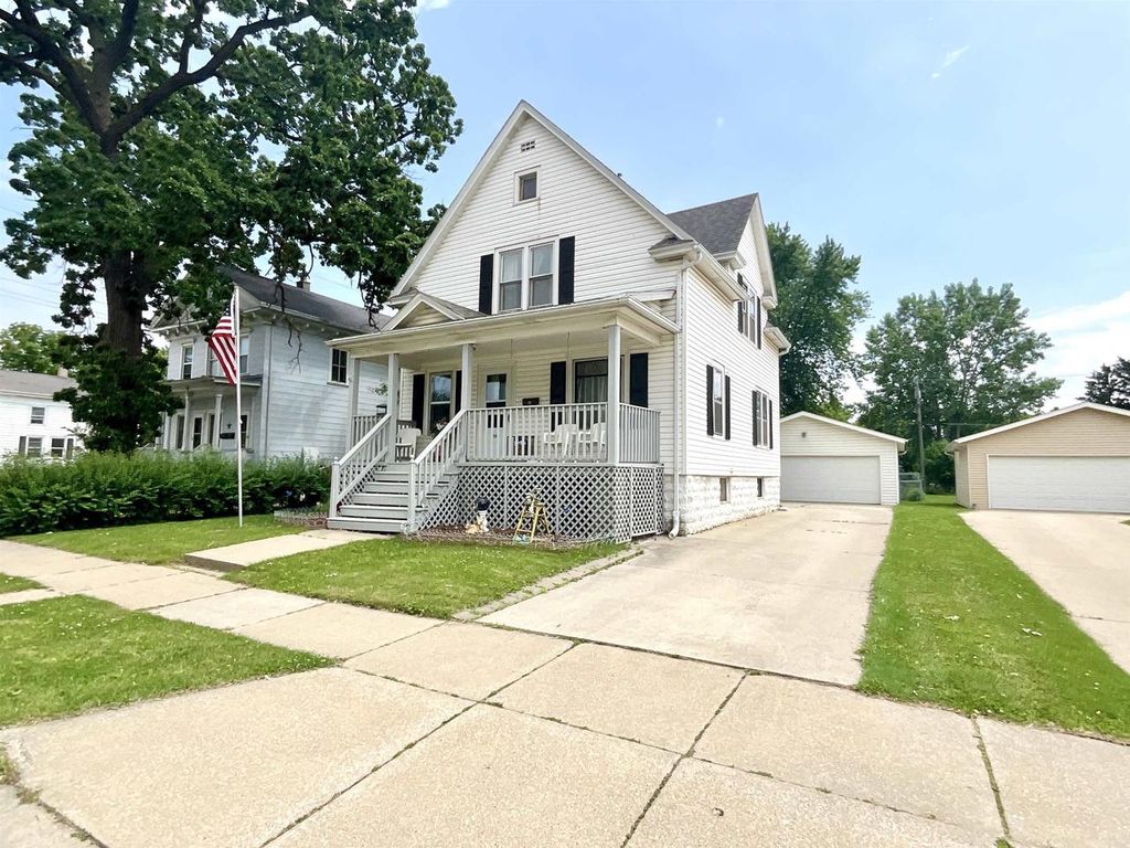 154 W ARNDT STREET, Fond Du Lac, WI 54935