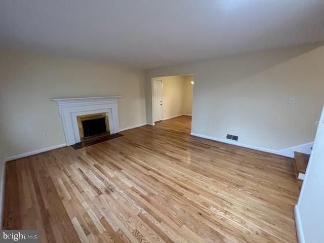 2917 BREEZY TER, Alexandria, VA 22303