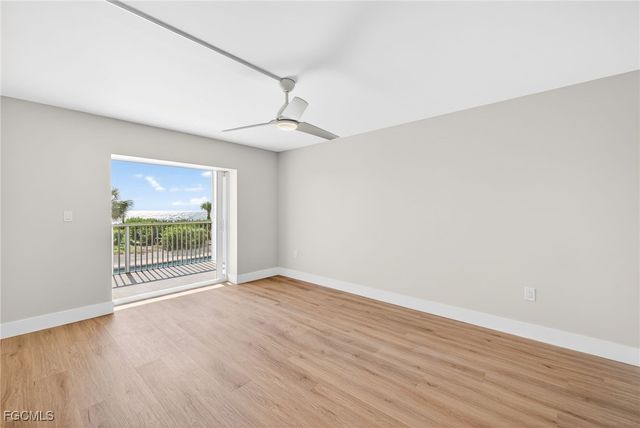 2311 W Gulf DR 13, Sanibel, FL 33957