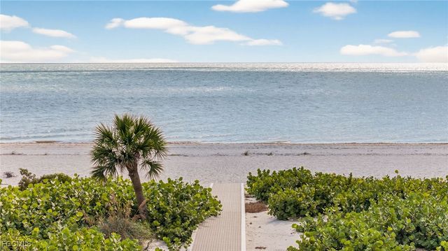 2311 W Gulf DR 13, Sanibel, FL 33957