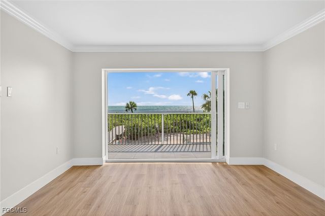2311 W Gulf DR 13, Sanibel, FL 33957