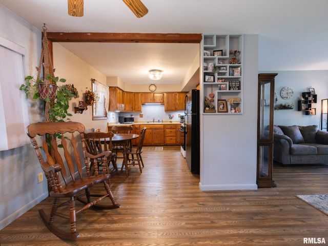 5615 N MAR VISTA Drive, Peoria, IL 61614