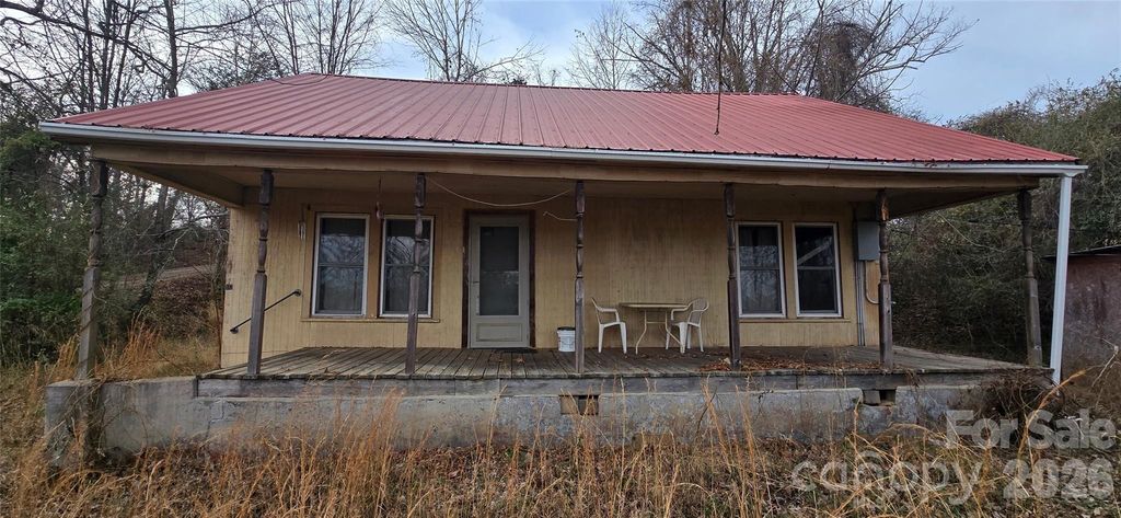 117 Greenvalley Place NE, Lenoir, NC 28645