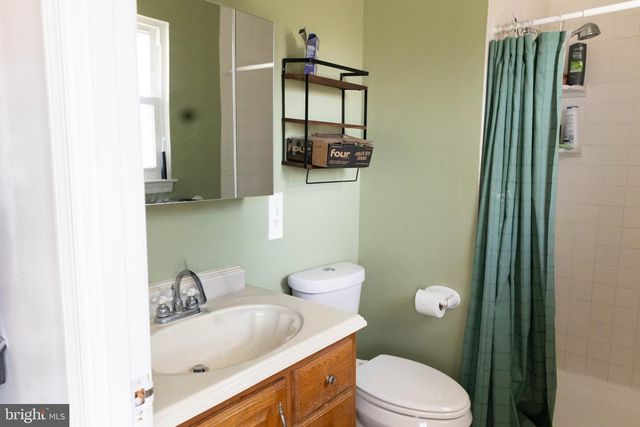 325 LONDONTOWN RD, Edgewater, MD 21037