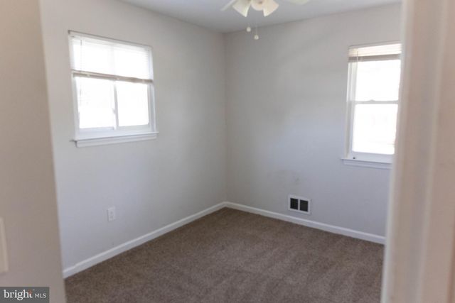 325 LONDONTOWN RD, Edgewater, MD 21037