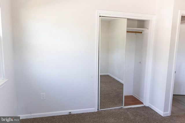 325 LONDONTOWN RD, Edgewater, MD 21037