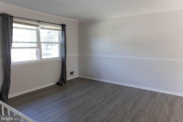 325 LONDONTOWN RD, Edgewater, MD 21037