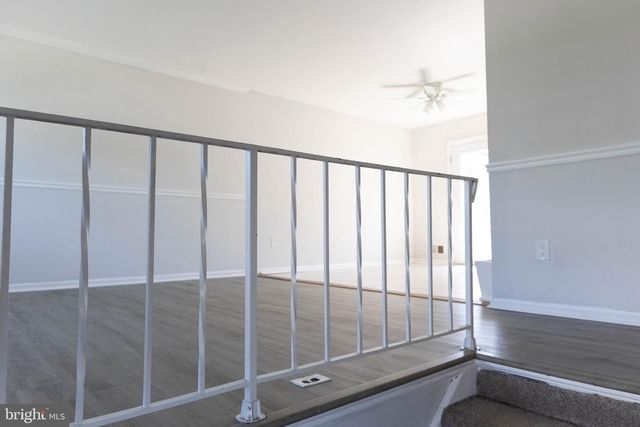 325 LONDONTOWN RD, Edgewater, MD 21037