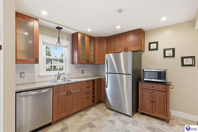 4122 Ledyard Road, Louisville, KY 40207