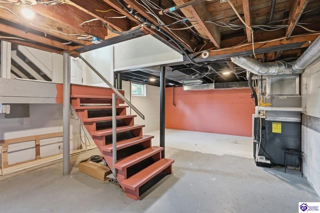 4122 Ledyard Road, Louisville, KY 40207