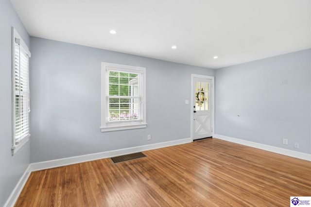4122 Ledyard Road, Louisville, KY 40207