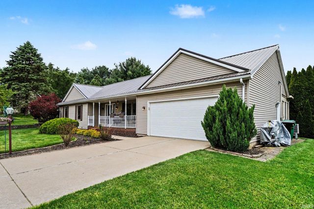 59675 Thornberry Court, South Bend, IN 46614