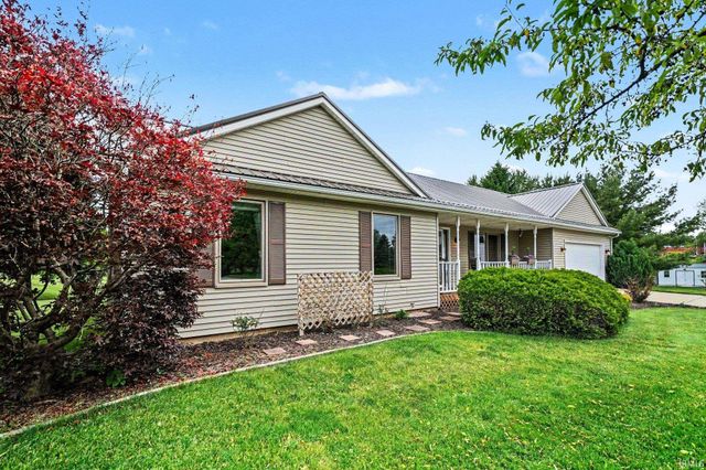 59675 Thornberry Court, South Bend, IN 46614