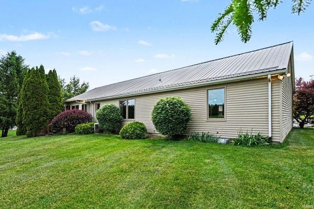 59675 Thornberry Court, South Bend, IN 46614
